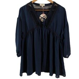 NEW Umgee Women's Navy Lace Up Neckline Babydoll Top 3/4 Sleeve Size Medium